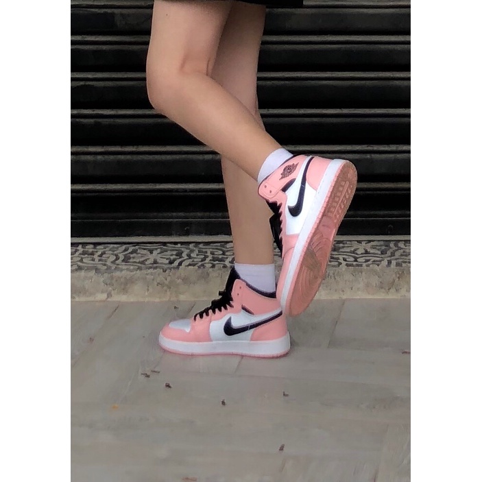 [Ảnh+Video thật][Full bill +box] Giày Sneaker 𝗷𝗼𝗿𝗱𝗮𝗻 𝟭 hồng cao cổ cho nữ, Giày JD1 Nữ hồng đen Cao Cấp | WebRaoVat - webraovat.net.vn