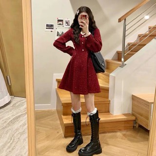 [Order taobao] Váy dạ đỏ dài tay dáng xoè phối viền ren đáng iuu