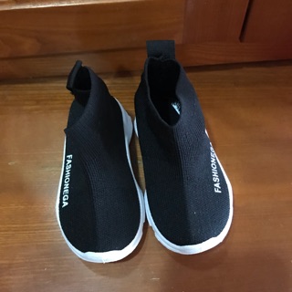 Giày len cổ cao