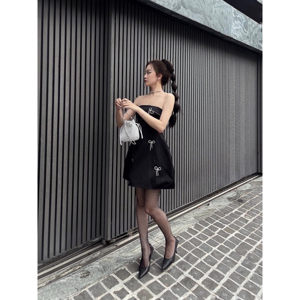 Avy Dress Đầm suông  kết đá- Thelaniclothing có sẵn 🖤 kèm quà tặng