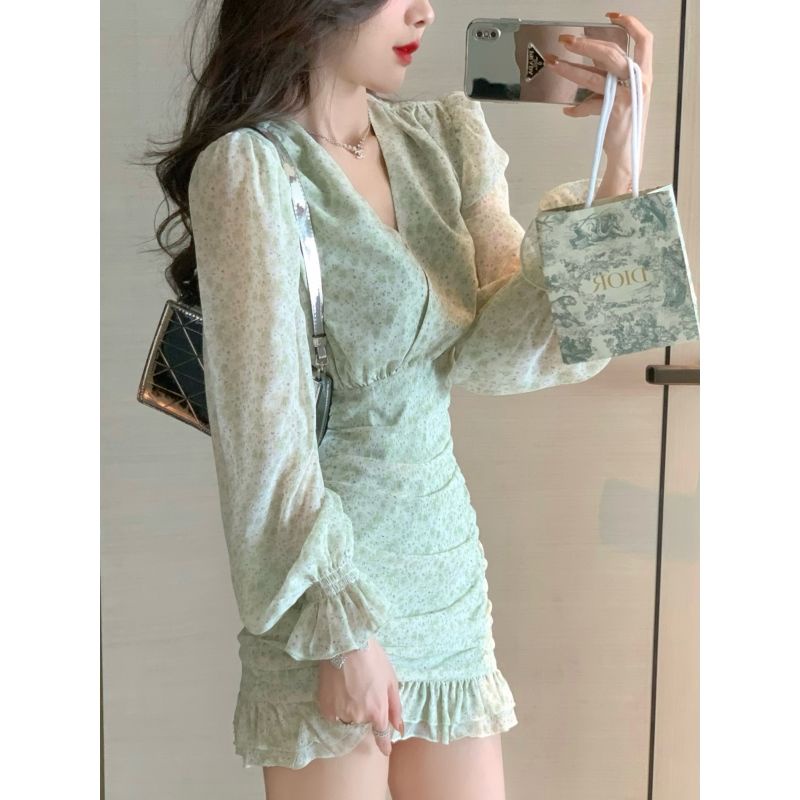 Đầm Nữ Xếp Ly Eo Màu Xanh Lá Thời Trang Xuân Hè Phong Cách Mới