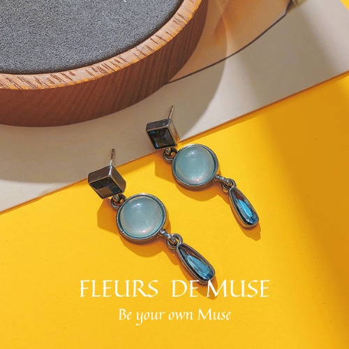 Khuyên tai đá Opal thiết kế Hàn Quốc  Fleurs de Muse