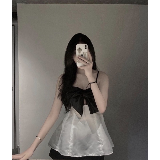 set áo haii dây phối nơ trước ngực kèm theo quần với tông màu trắng đen siêu sanggg chảnhh theo phonggg cách girl , phố