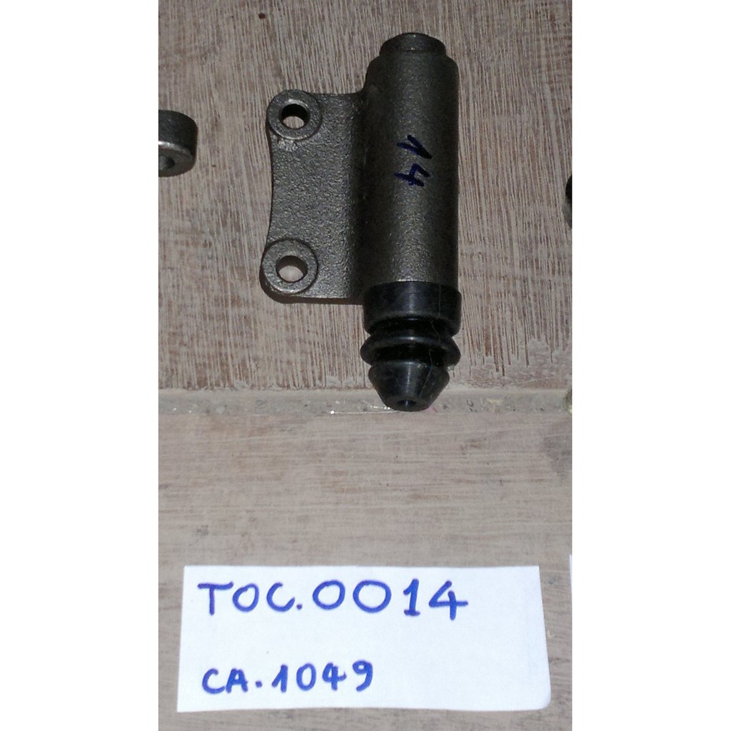 Tổng côn dưới  xe tải 4.5 tấn , Xi lanh F24mm, lỗ dầu M9, tâm lỗ bắt 52mm. Mã SP CA1049, Hàng Hangda