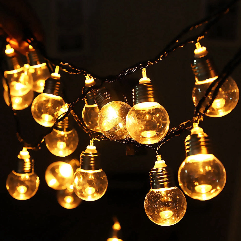 Dây đèn LED 20 bóng 6m hình cầu dùng để chiếu sáng và trang trí bữa tiệc