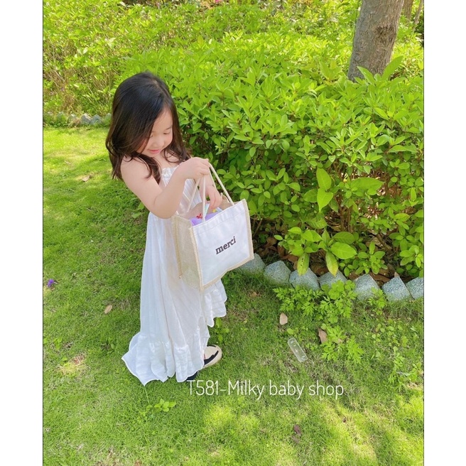 Váy 2 dây dáng xoè cho bé chất đũi tơ