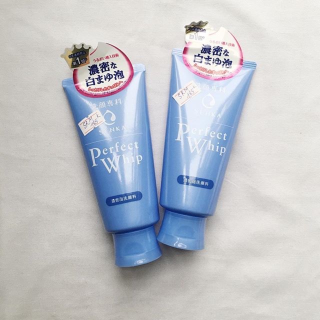 Sữa rửa mặt PERFECT WHIP