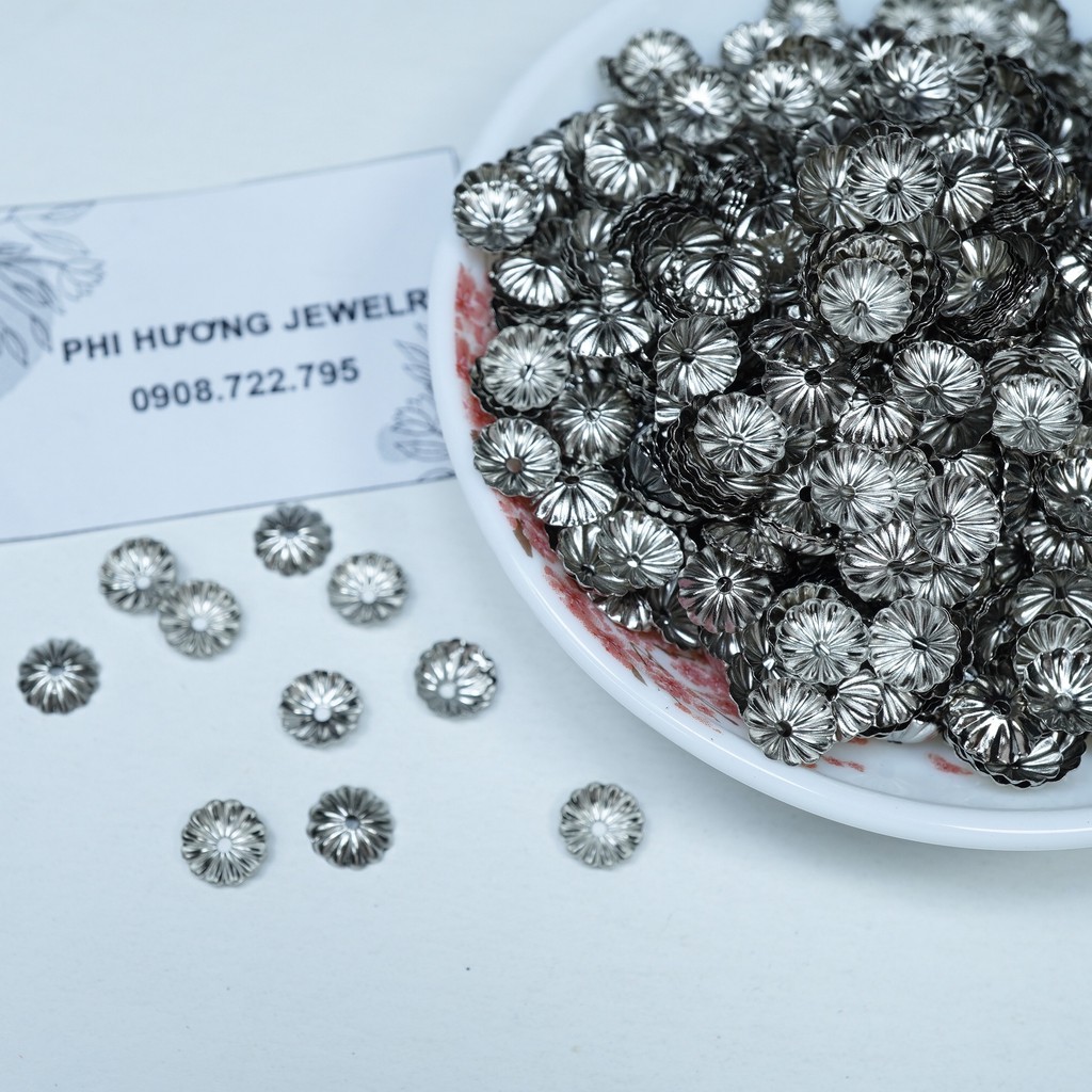 Gói 10 cái charm ốp hạt 8mm loại tốt, cứng và dày