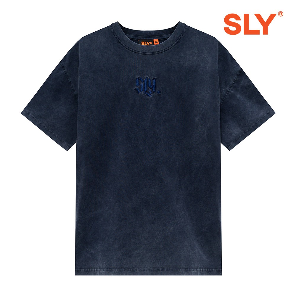 Áo thun Wash SLY Gothic màu xanh navy | BigBuy360 - bigbuy360.vn