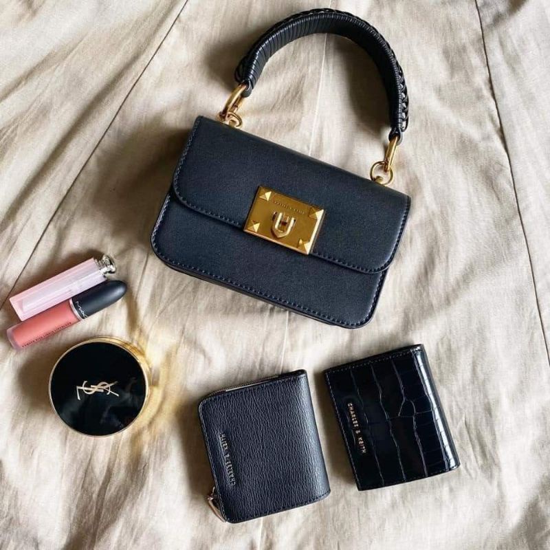 Túi Charles & Keith