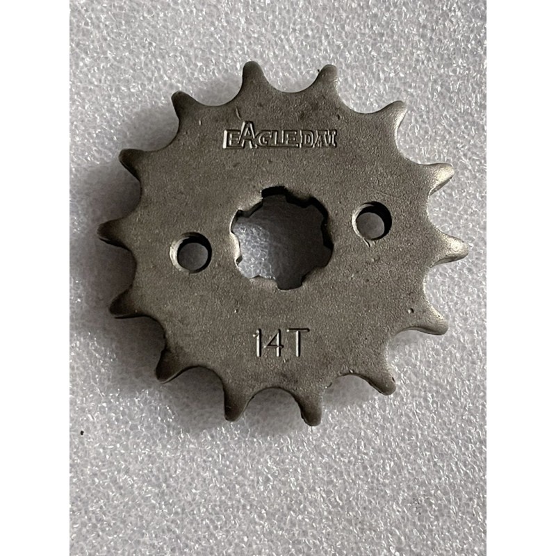 Nhông trước xe máy để chế làm xiên nướng thịt