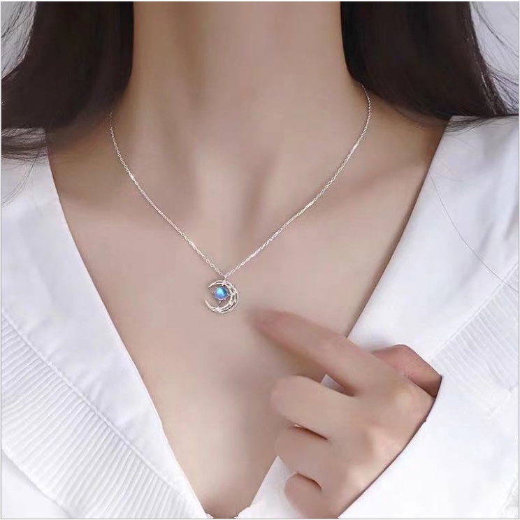 Vòng cổ MAYEBE LAVEND Mặt Trăng Và Ngôi Sao Màu Xanh Dương Đơn Giản Phong Cách Hàn Quốc Cho Nữ