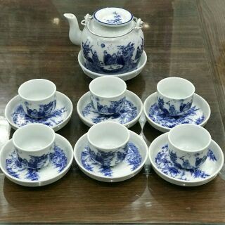Bộ ấm chén men lam vẽ trúc lâm thất hiền