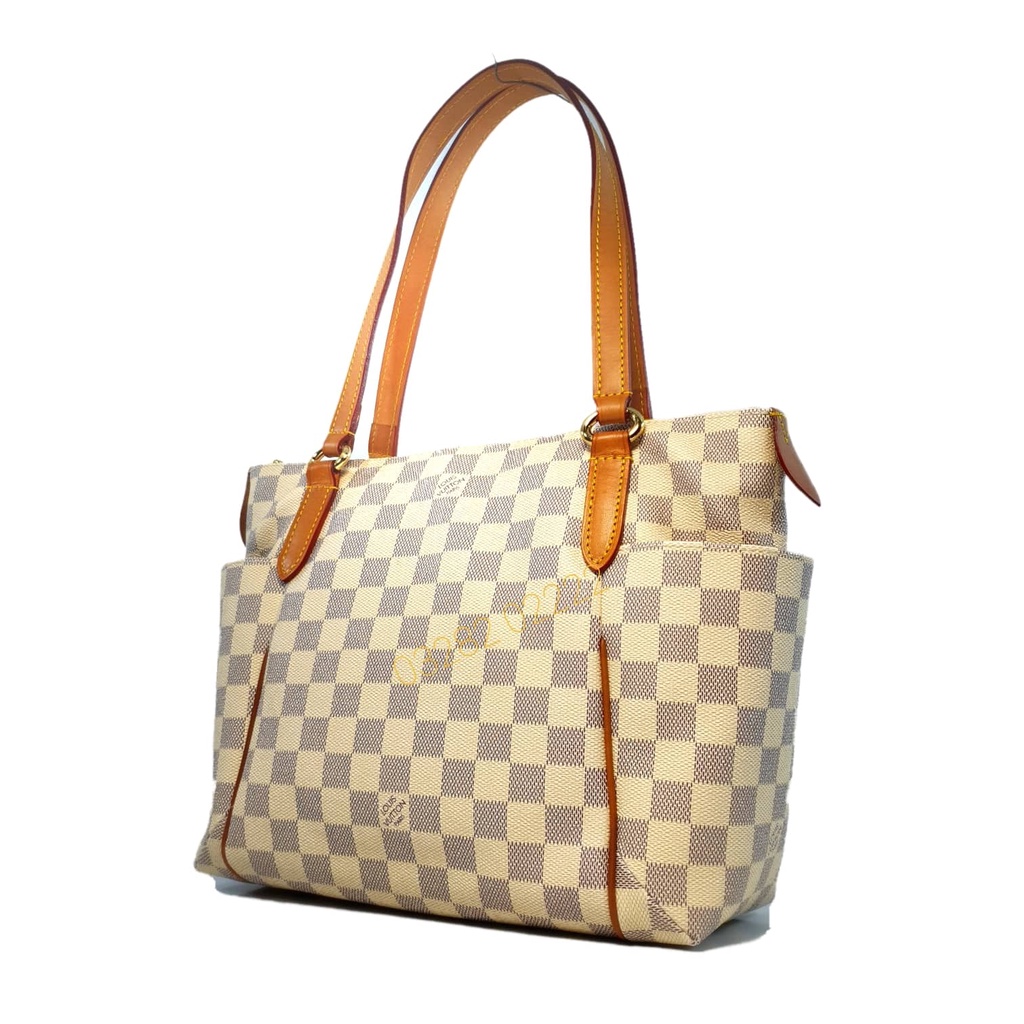 IV. Túi xách công sở LV trắng ô si Nhật xịn sò size trung