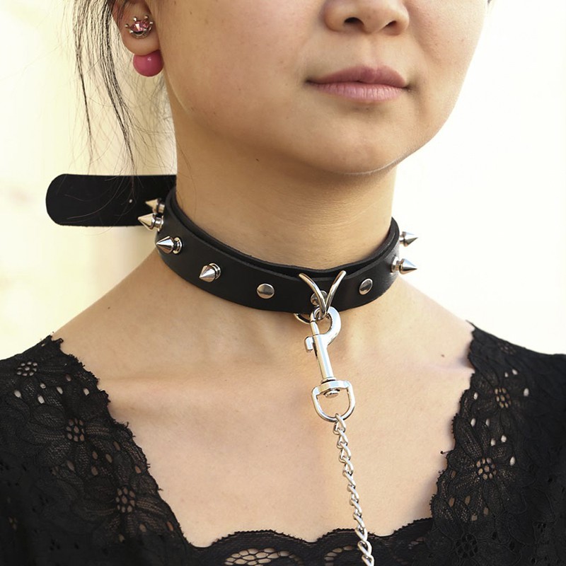 Vòng Cổ Choker Đính Đinh Tán Cá Tính Cho Nữ