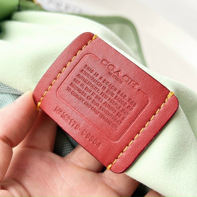 Túi Xách Coach dư xịn xinh lắm luôn