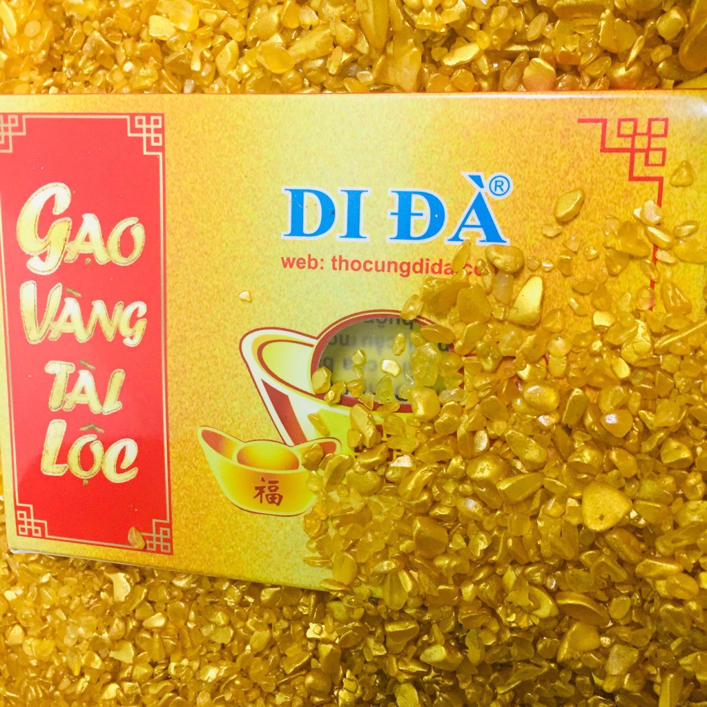GẠO VÀNG THẦN TÀI được xem là một vật phẩm cực kỳ may mắn, cầu mong cuộc sống no đủ, tăng tài lộc.