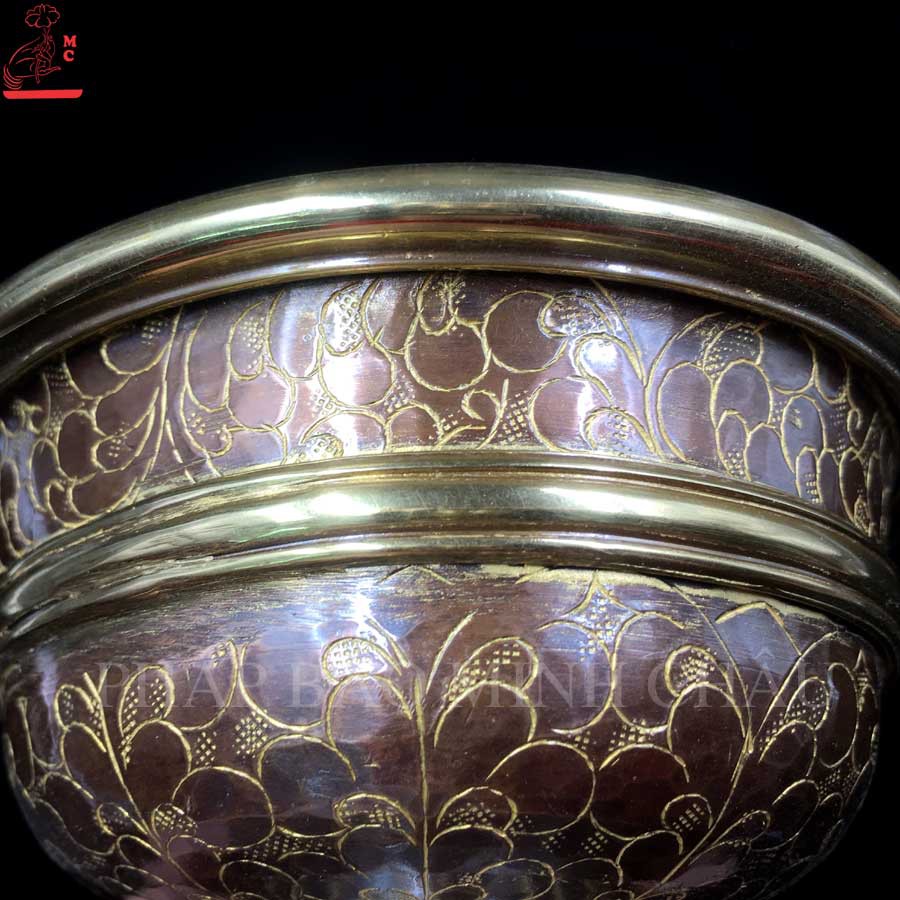 CHÉN CÚNG CÓ CHÂN ĐỒNG NEPAL 4&quot; - GIỮA VIỀN VÀNG