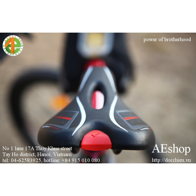 Yên xe đạp Vader -trắng