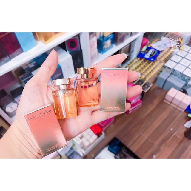 Nước hoa nữ Michael Kors Wonderlust 4ml EDP