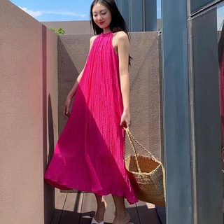 Đầm maxi cổ yếm dây xoắn màu sắc hot trend
