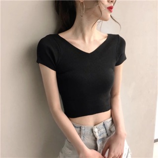 Áo crt cổ V