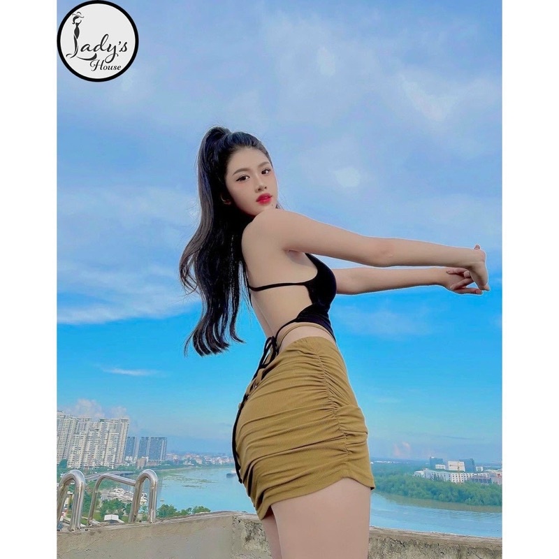 Có mút ngực Áo croptop yếm tam giác hở lưng siêu sexy Hình thật