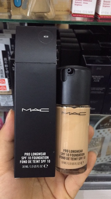 Kem nền MAC Studio Fix Fluid SPF 15