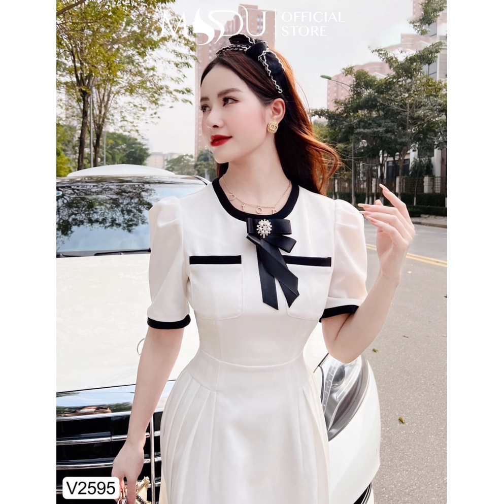 Đầm nữ dáng xòe tay bồng xếp ly eo công sở trắng viền đen V2595 - THỜI TRANG THIẾT KẾ MDU