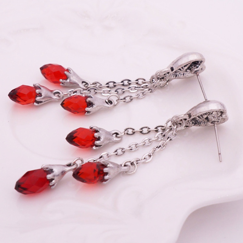 Khuyên Tai Tua Rua Hình Trái Tim Đính Đá Thủ Công Phong Cách Halloween