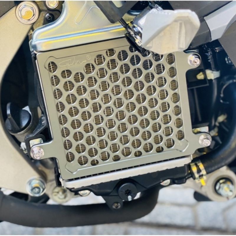 Che Két Nước VARIO AB SH Nhôm CNC GH Racing Kèm 3 Ốc Inox