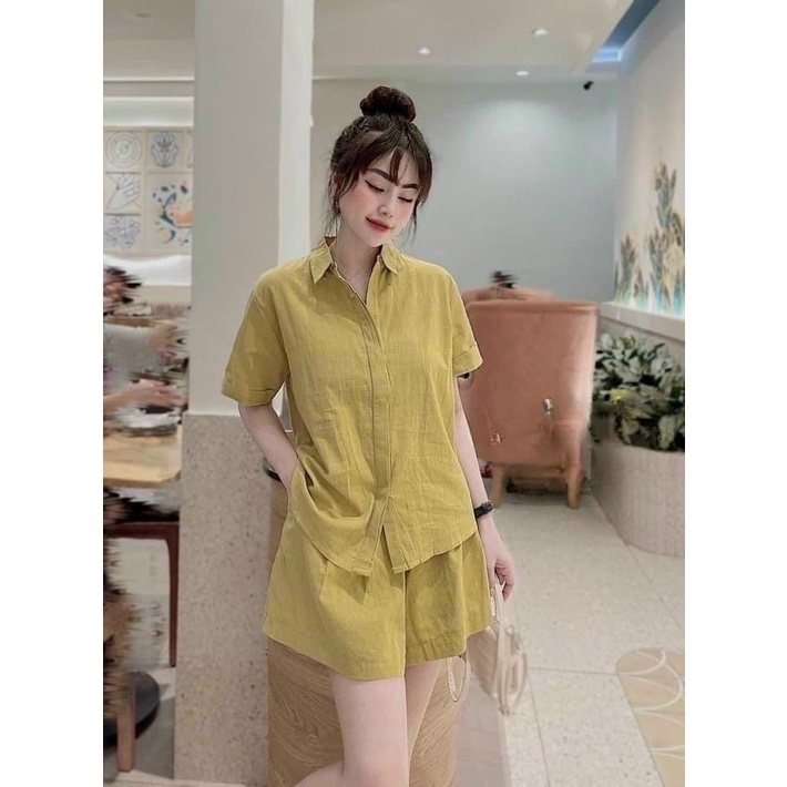 Set bộ đồ nữ áo sơ mi tay ngắn mix quần đùi ống rộng cùng tone đơn giản, cá tính cute dành cho các nàng đi chơi, dạo phố