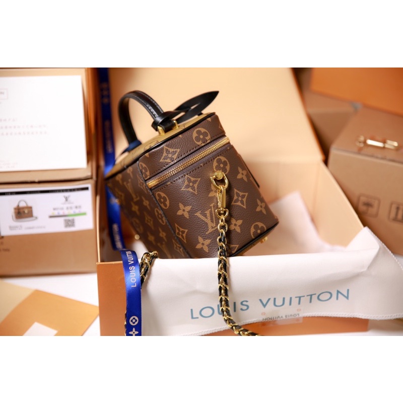Túi cốp LV vanity bản super da thật fullbox nguyên seal