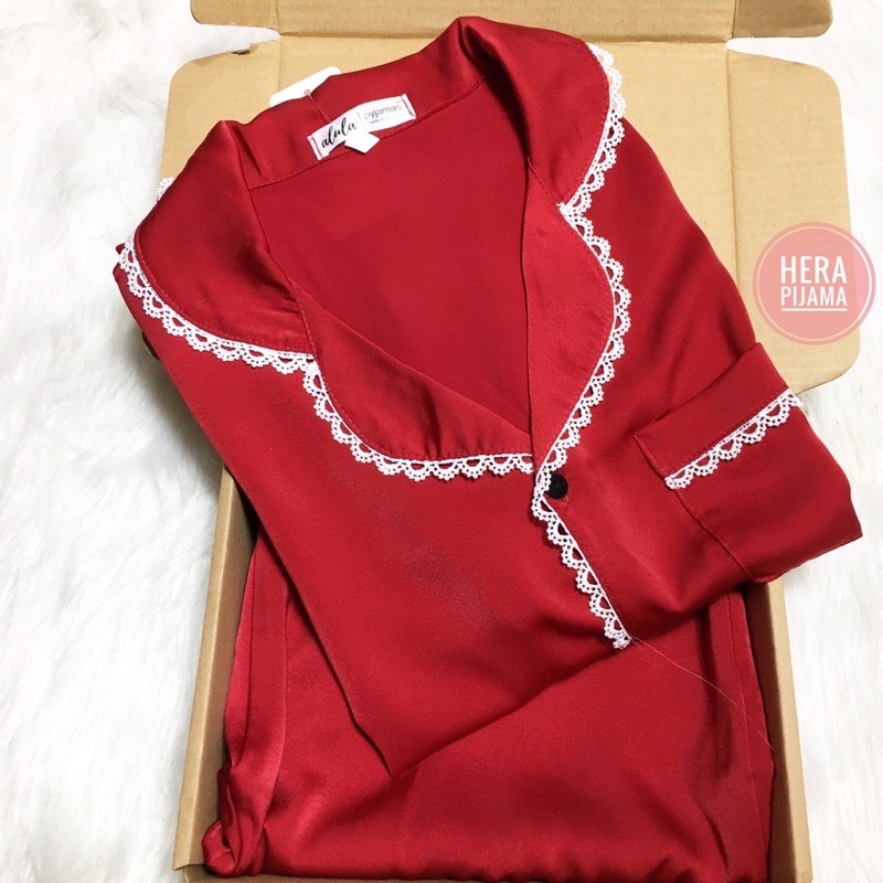 Đồ Bộ Cát Hàn, Đồ Pijama Lụa Ngọc Trai Cao Cấp Áo Dài Tay Phối Ren - Hera Pijama