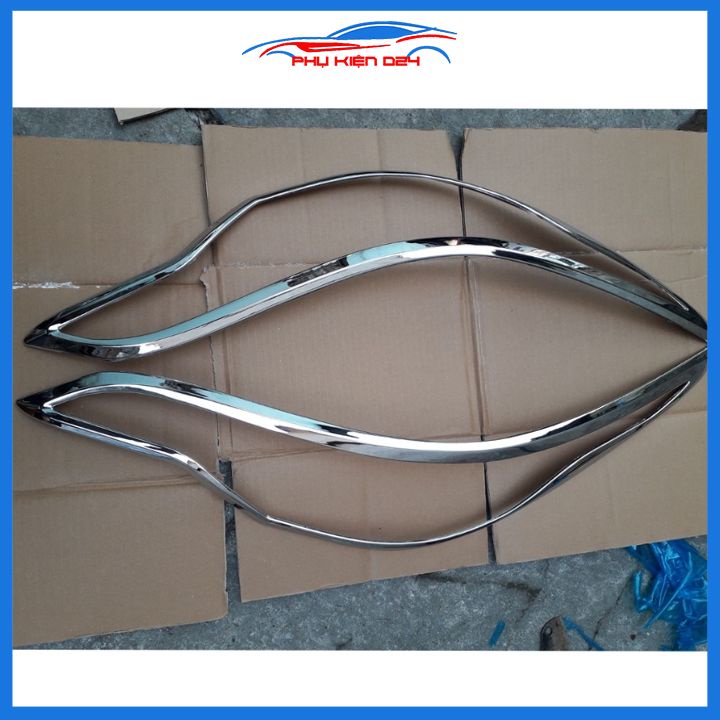 Ốp viền đèn pha hậu mạ crom Fortuner 2012-2016-2017-2019, 2021-2022 chống trầy trang trí bảo vệ xe