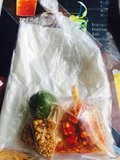 Bánh tráng ơt tắc