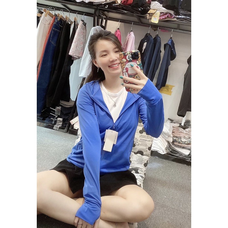 Áo chống nắng Uniqlo | BigBuy360 - bigbuy360.vn