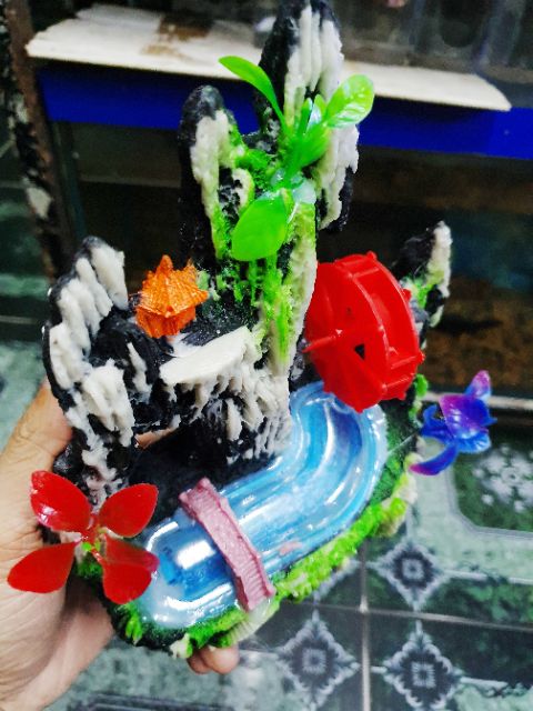 CẢNH NÚI CÓ BÁNH QUAY TRANG TRÍ HỒ CÁ NON BỘ 15x6x15cm