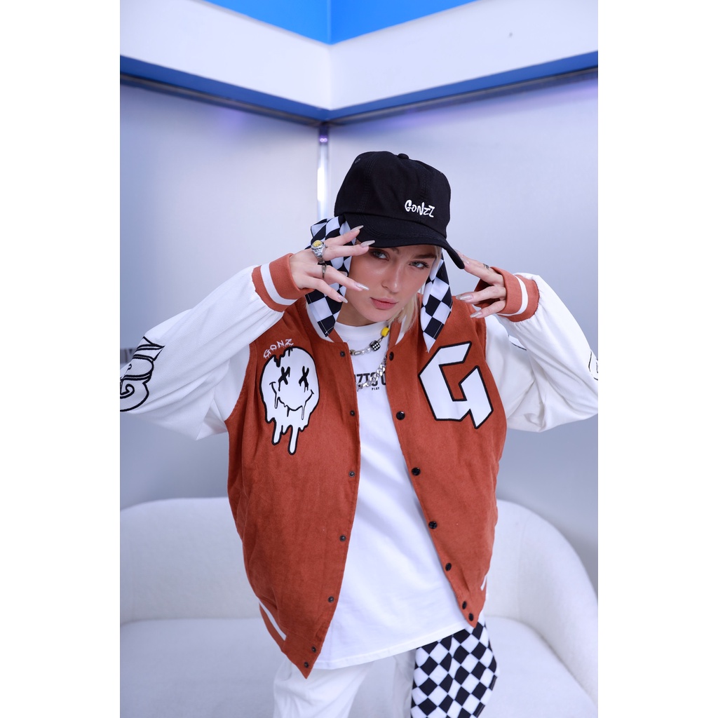 Áo Khóac Form Rộng Nhung Tăm Jacket Varsity FF Brown V12