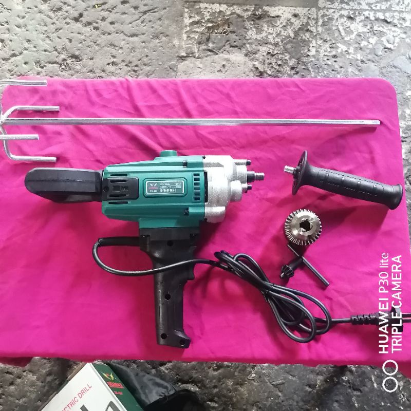 Máy đánh bột sơn nước có đầu khoan DEKMAX DK-001.