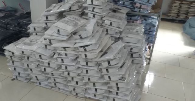 Sơmi trắng hàng chất shop xịn_ xả lỗ cho xưởng. | BigBuy360 - bigbuy360.vn