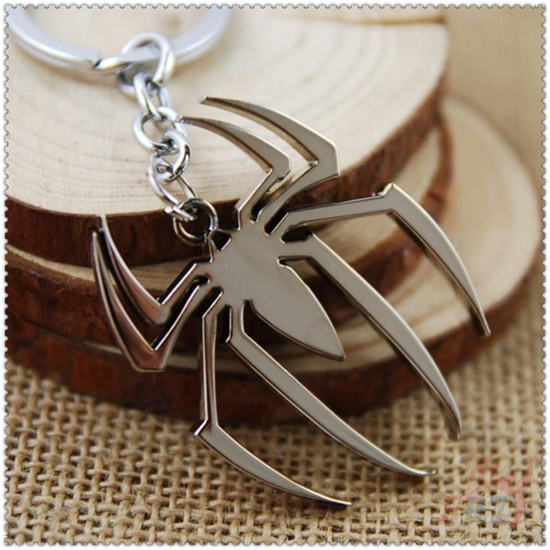 1 Móc khóa hình người nhện bằng kim loại