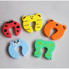 Xốp chặn cạnh cửa chống kẹp tay trẻ em và chống sập cạnh cửa hình động vật đáng yêu