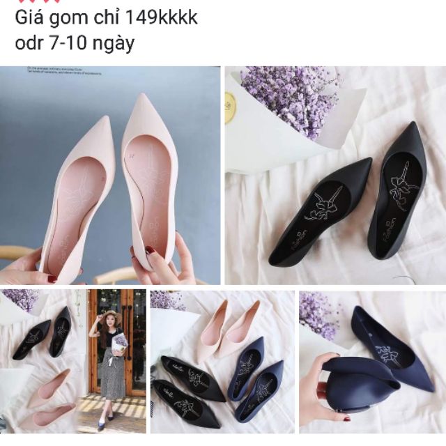 Giầy nhựa thơm