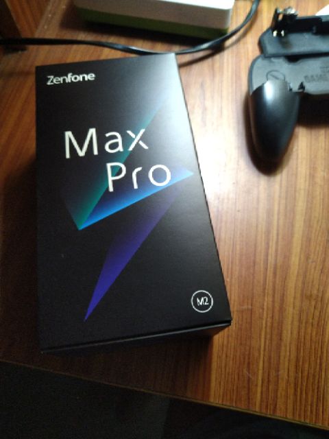 Điện thoại Asus Zenfone Max Pro M2
