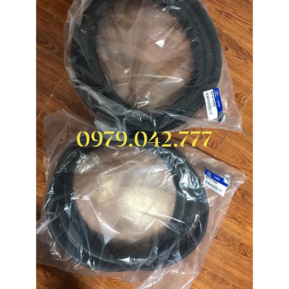 GIOĂNG KHUNG CỬA HYUNDAI GETZ(GIÁ 1 CÁI)