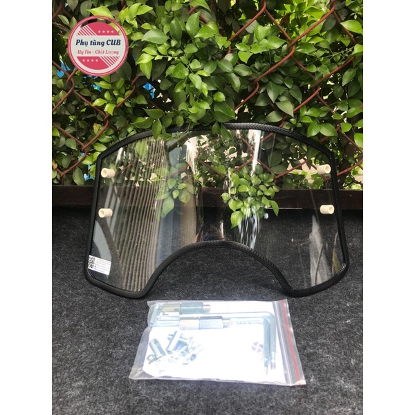 Kính chắn gió xe máy mẫu thấp