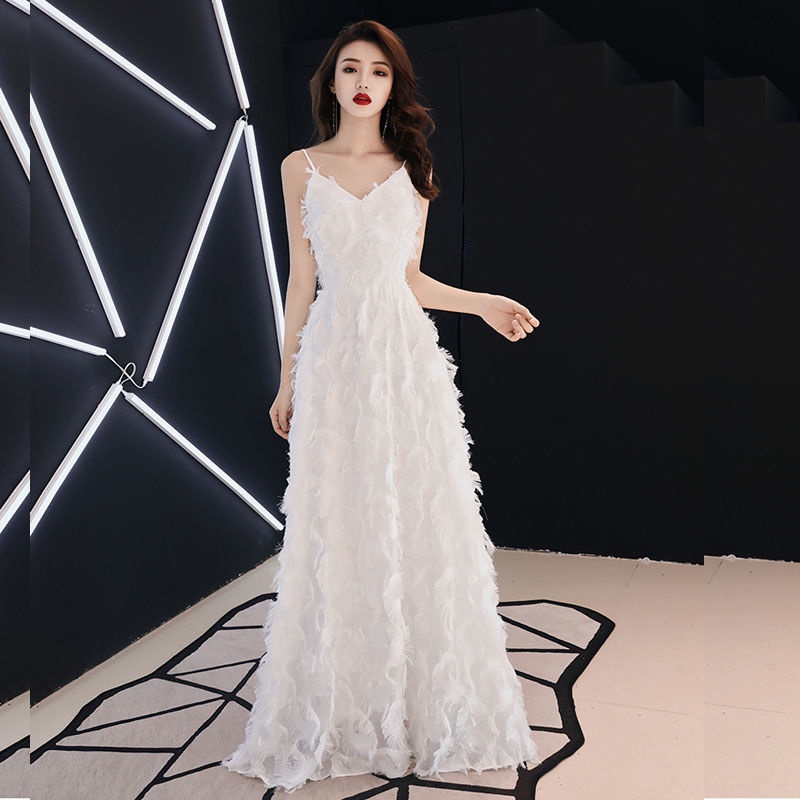 Đầm Dài Hai Dây Phối Lông Vũ Siêu Cổ Tích Thanh Lịch Thời Trang Dự Tiệc Tối Cho Nữ