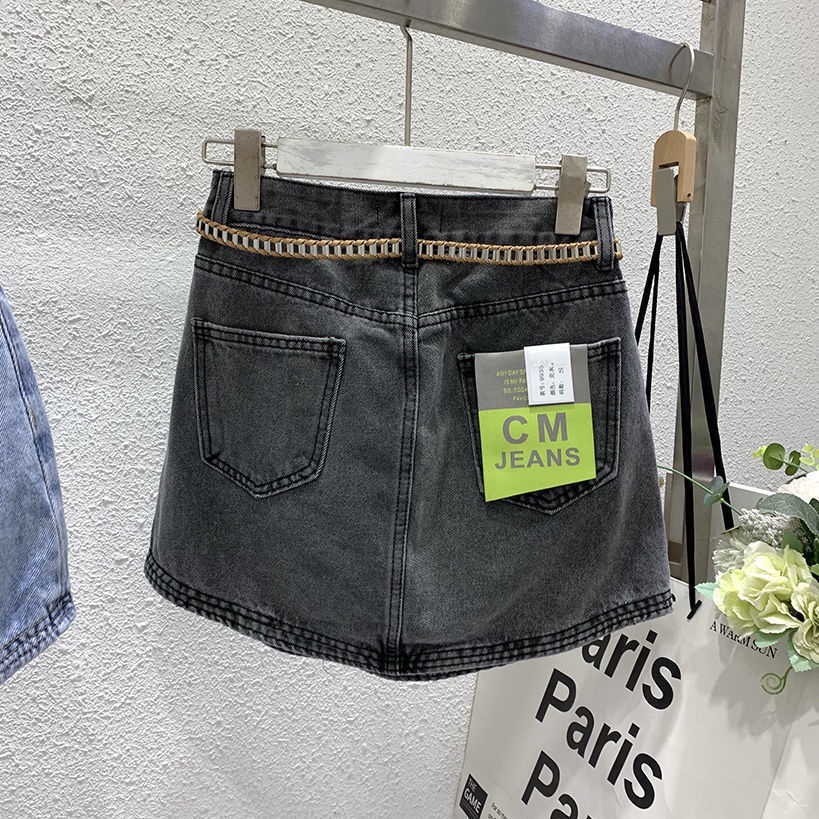The female designer of the new high-waisted denim skirt in the summer of 2022 feels like a minority to prevent naked hips and skinny A-shaped skirts.