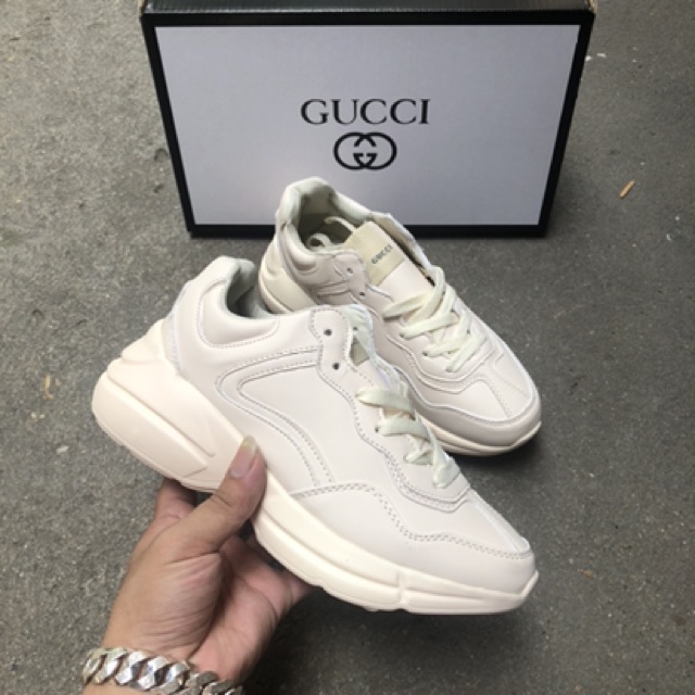 [Tặng hộp và dây giày+ tất thời trang , ảnh thật ] GIÀY THỂ THAO| kem trơn chữ nam nữ | BigBuy360 - bigbuy360.vn